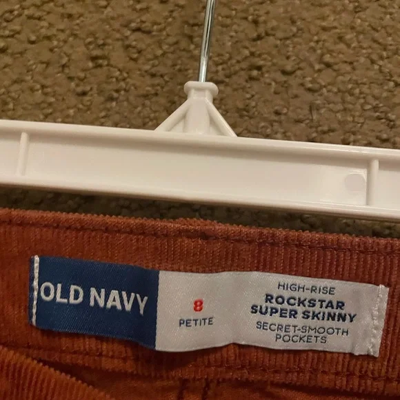 Old Navy Women’s Burnt Orange Corduroy Pants - Picture 2 of 2